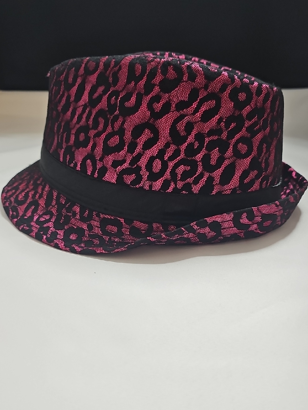 Night Out On The Town Pink and Black Leopard Print Hat - Picture 3 of 4